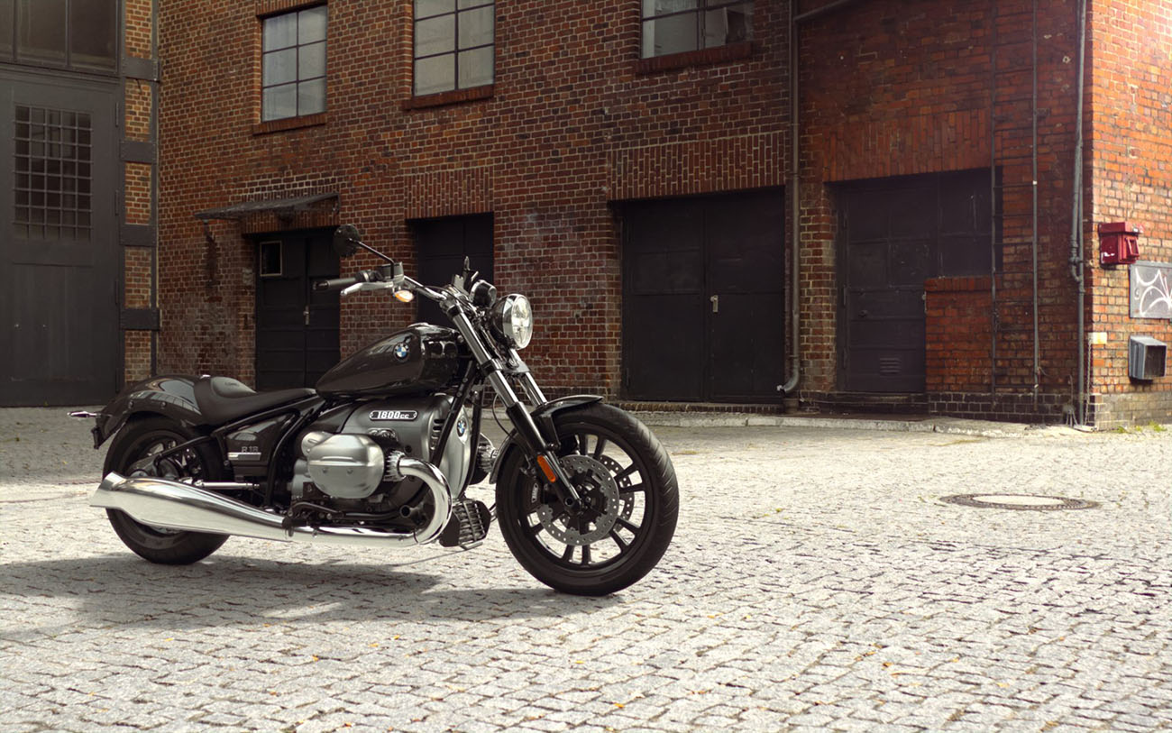 BMW R18 price