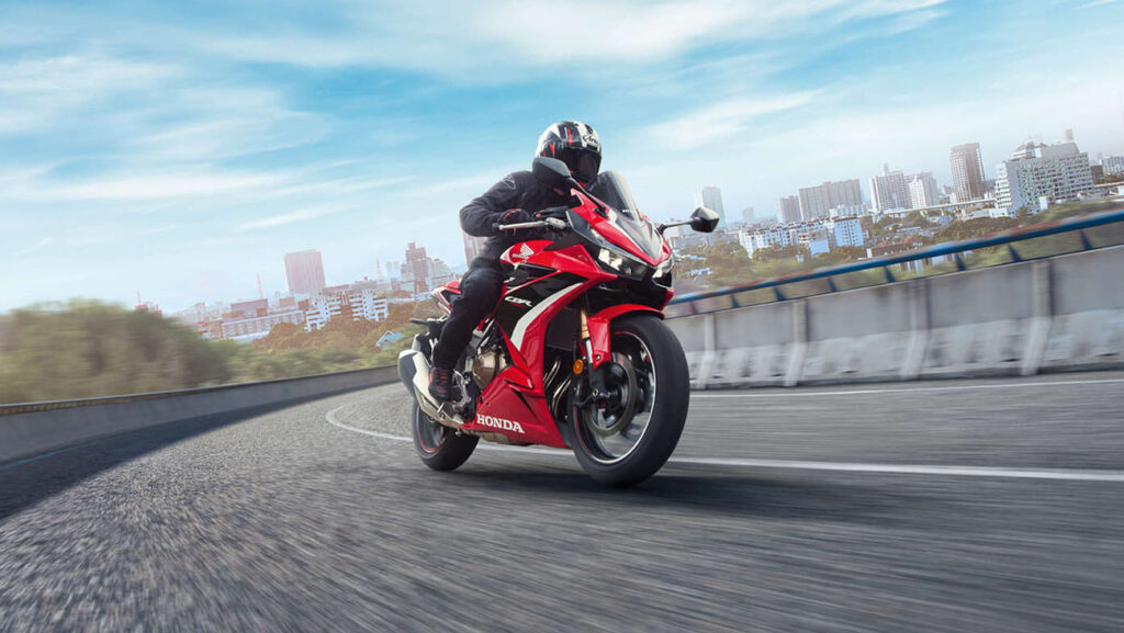 Honda CBR500R top speed