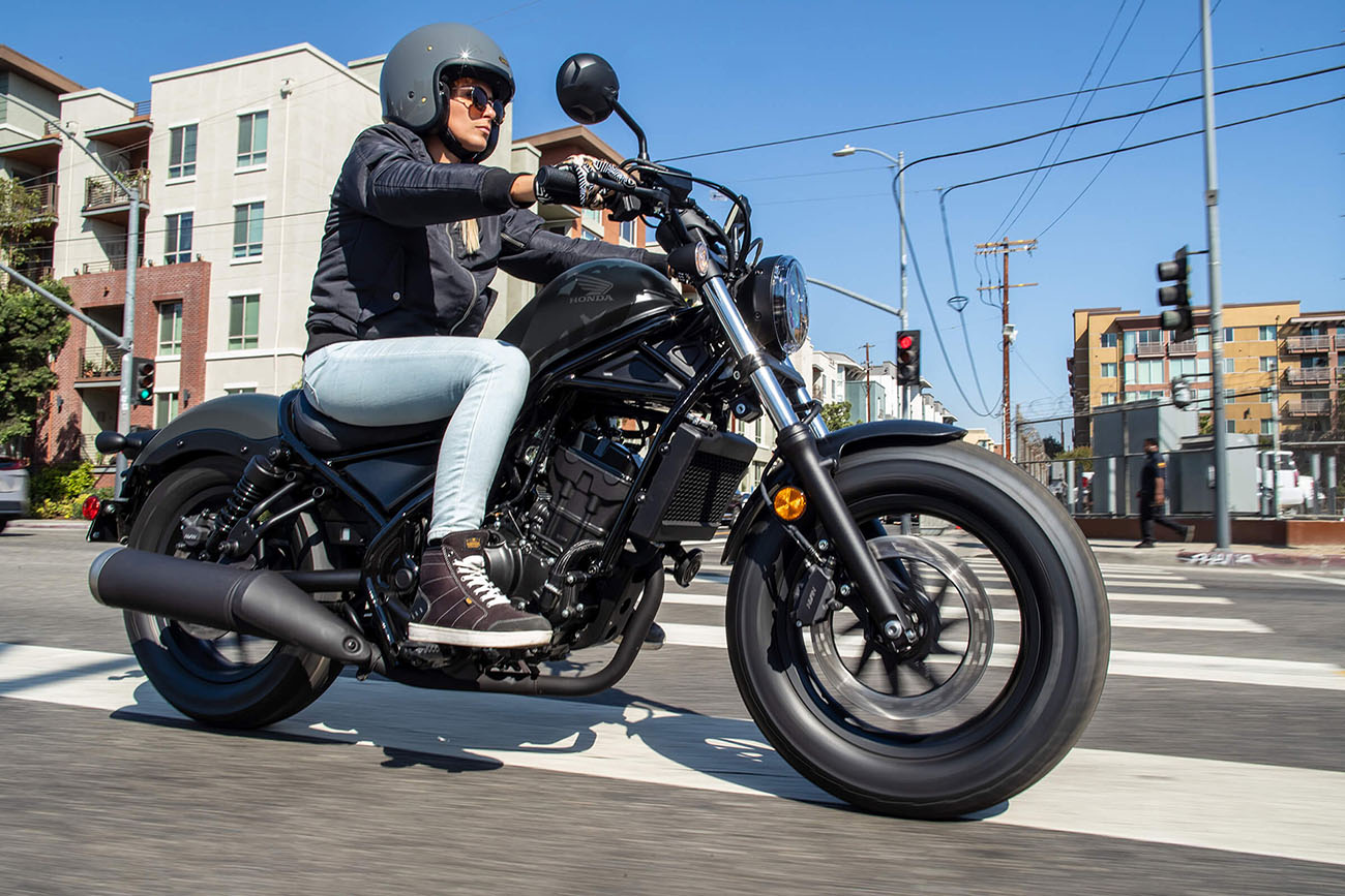 Honda Rebel 300 driving
