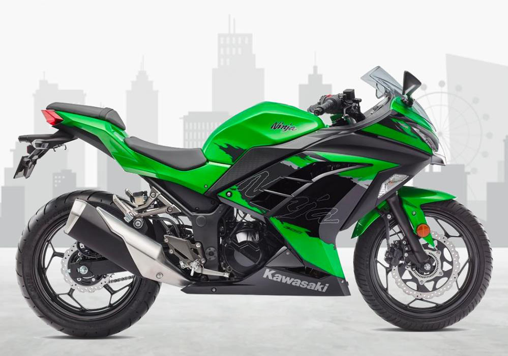 Kawasaki Ninja 300 color green