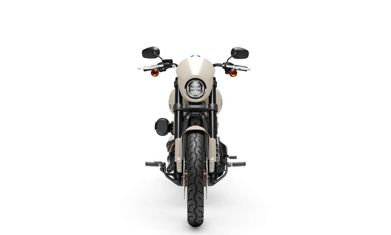 Low Rider S exterior 2