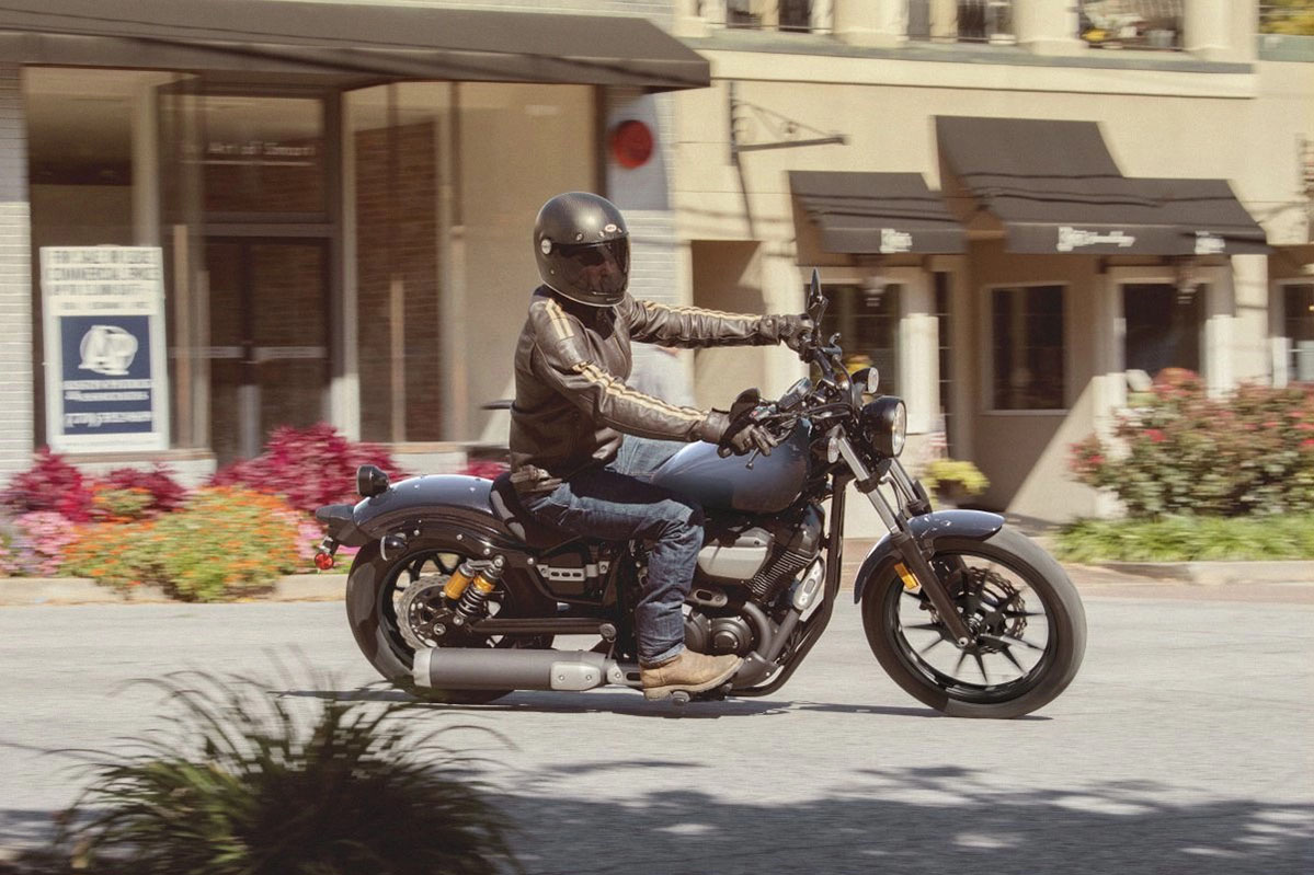 Yamaha Bolt R-Spec exterior 3