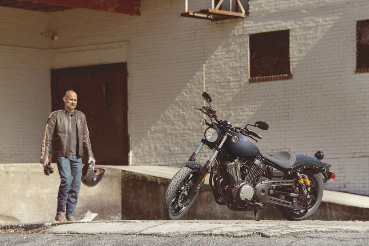 Yamaha Bolt R-Spec lifestyle 1