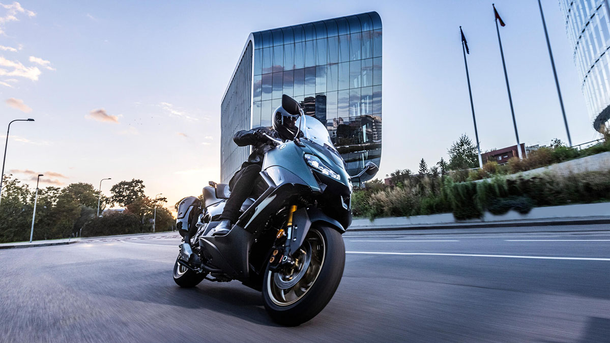 Yamaha Tmax Tech Max top speed