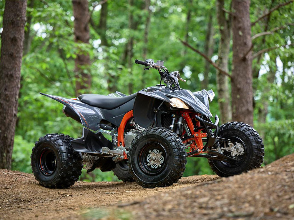 Yamaha YFZ 450 on terrain