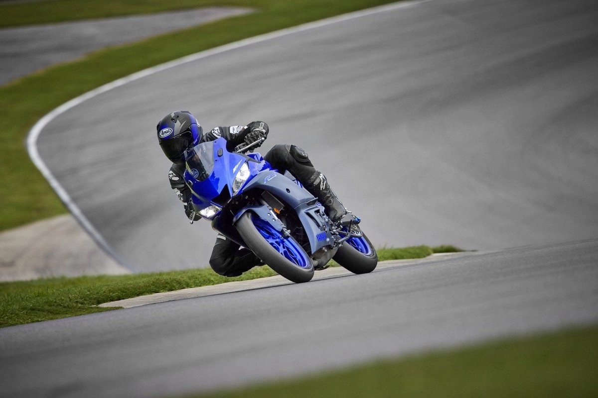 Yamaha YZF-R3 horsepower